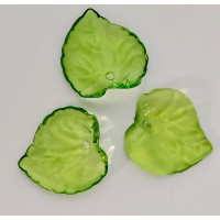 Пластикові намистини Листя фіалки Only, 1,5х1,5 см,, 3 шт (Н-33-1)