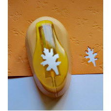 Фігурний діркопробивач Чарівна Мить Листя глоду 2,5 см (CD99M/74) Фігурний діркопробивач Чарівна Мить Листя глоду 2,5 см (CD99M/74)