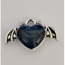 Підвіска (шармик) Only Чорне сердечко, 1,8х1,1, 1 шт (К-41) Підвіска (шармик) Only Чорне сердечко, 1,8х1,1, 1 шт (К-41)