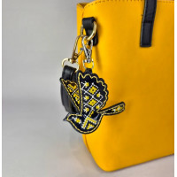 Набір для вишивки нитками на штучній шкірі «Шарм для сумки – Пташка. Весняна мелодія» FLHL-109