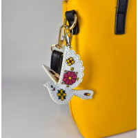 Набір для вишивки нитками на штучній шкірі «Шарм для сумки – Пташка. Квітучий ранок» FLHL-112