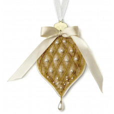 Набір для вишивання нитками на пластиковій основі Чарівна країна «Ялинкова прикраса – Золота шишка» FLX-136