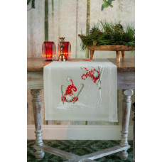 Набор для вышивания крестом Vervaco Дорожка на стол Рождественские гномы на лыжах (PN-0173615)