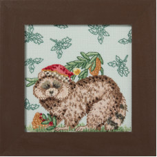 Набір для вишивання Mill Hill Єнот Роккі (DM302613)