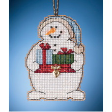 Набор для вышивания Mill Hill Снеговик с подарками ( MH162136)